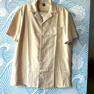 SHEIN Size Medium Pajamas set.  NWT- Cream color with side pocket